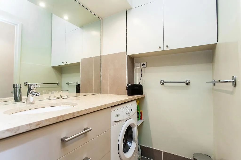 Apartment Suffren Paris